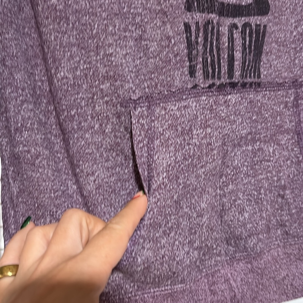 Volcom Sweater - Picture 3 of 4